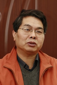 焦李成教授 2026世界杯官网经理，智能信息处理研究所所长。